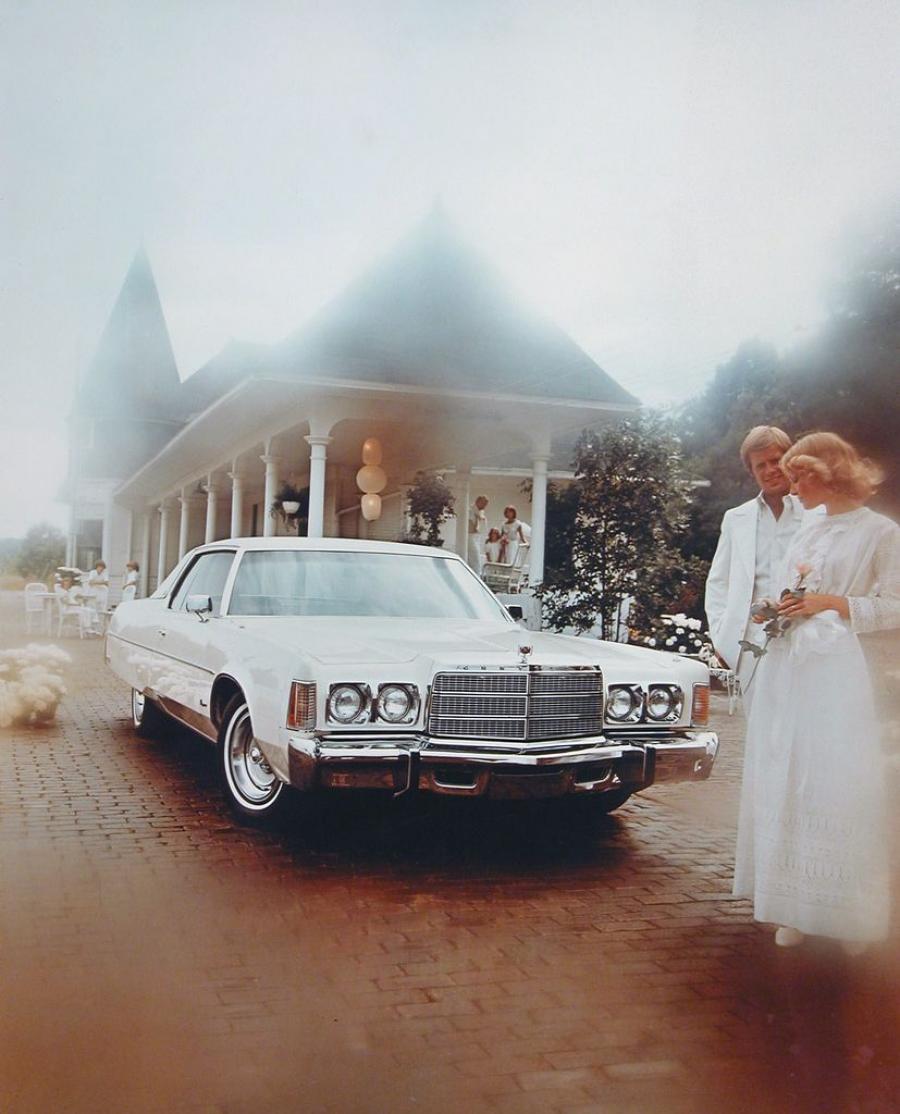  Chrysler Newport Hardtop Coupe 1977 года  (фото 1 из 1)
